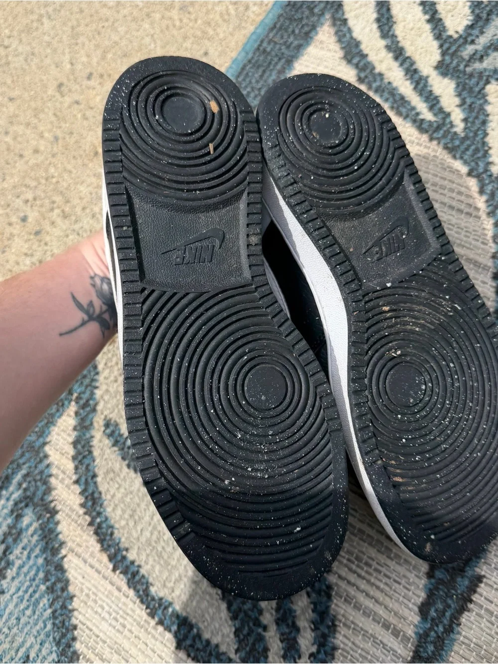 Nike Black and White Low-Top Sneakers with Swoosh